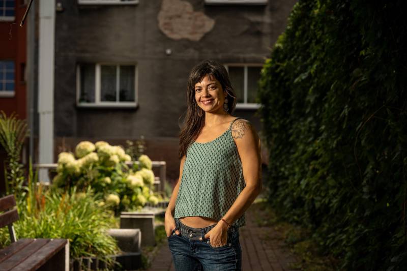 Kurzes Gemustertes Sommertop in Grün Weiß von SANUKA