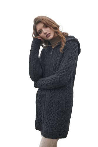 SAOL 100% Merinowolle Aran Irish Cardigan für Damen mit Taschen, Kapuze und keltischem Reißverschluss, Anthrazit, Groß von SAOL