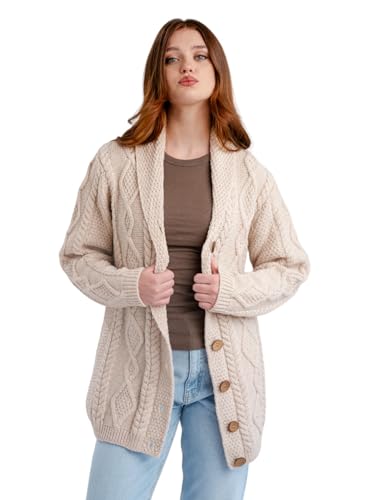 SAOL Strickjacke für Damen 100% Merinowolle Geknöpfter V Ausschnitt Pullover, Hergestellt in Irland (Pastinake, M) von SAOL