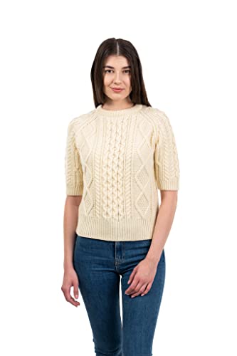 SAOL Traditioneller Irischer Pullover für Damen Kurzärmelig, Zopfmuster – 100% Merinowolle(Parsnip, Mittel) von SAOL