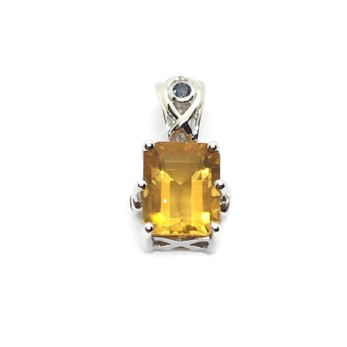Citrin Anhänger Im Smaragdschliff - Sterling Silber, Saphir Akzente von SARAGEMSANDJEWELRY