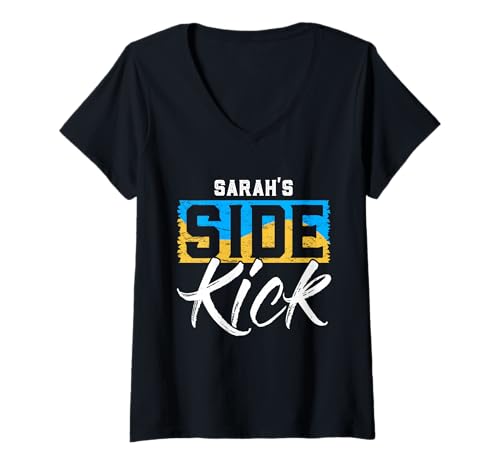 Damen Sarah's Side Kick T-Shirt mit dem Namen Sarah T-Shirt mit V-Ausschnitt Damen Sarah's Side Kick T-Shirt mit dem Namen Sarah T-Shirt mit V-Ausschnitt von SARAH Designs By AKOKAY