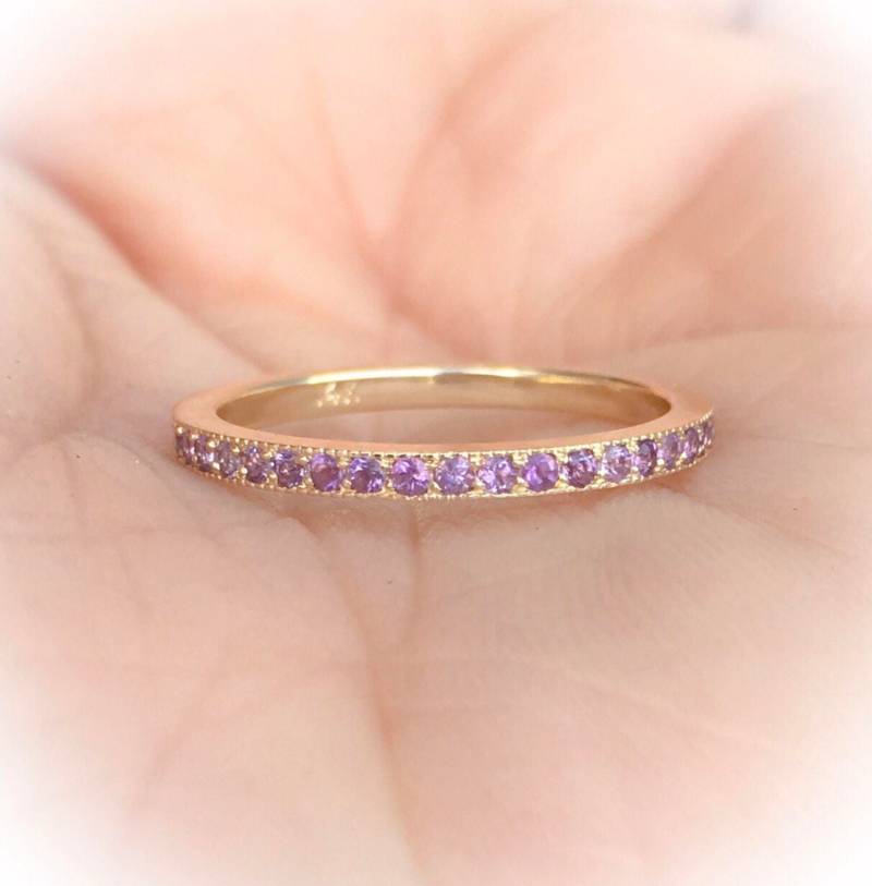 Amethyst Band Pave 3/4 Eternity Infinity Ring Milgrain Unikat Hochzeitsband Februar Geburtsstein Stapelband von SARRIEL
