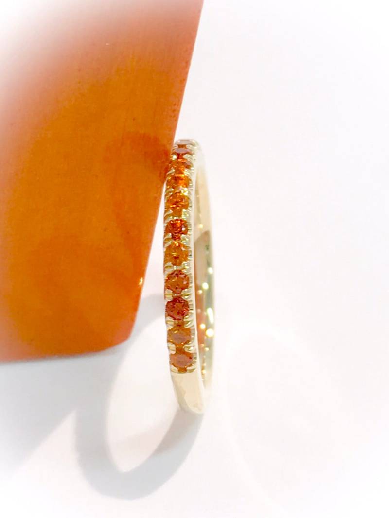 Citrin Pave Half Eternity Band 1.5mm Infinity Ring Ehering 13. Jahrestag Gaurd Stacking November Birthstone von SARRIEL