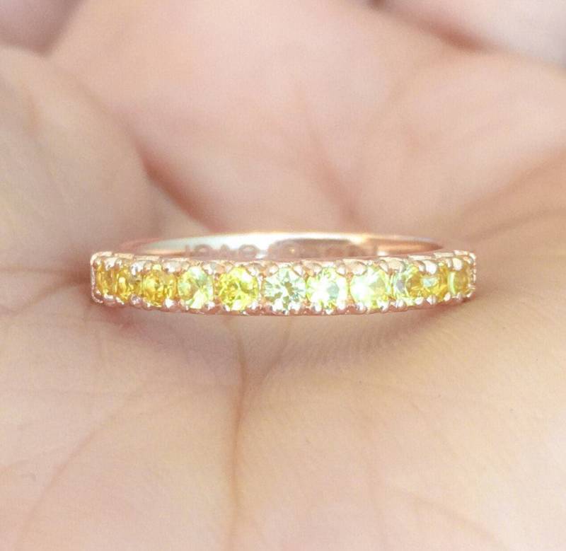 Gelber Saphir Eternity Band Ring Sapphire Unendlichkeit Französisch Pflastern Prong Set Hochzeitsjubiläum Gaurd Stapel September Geburt von SARRIEL