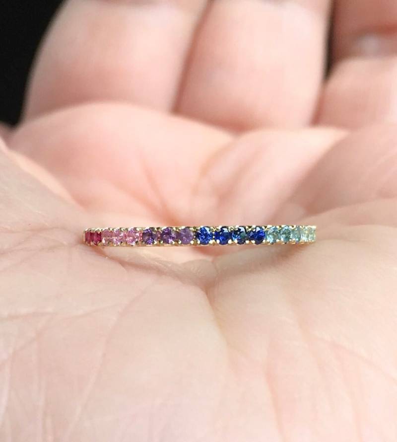 Regenbogen Pave Band/1, 5 Mm Multicolor Halbe Eternity Ring Bunt Edelstein Stapelring Hochzeit Jubiläum von SARRIEL