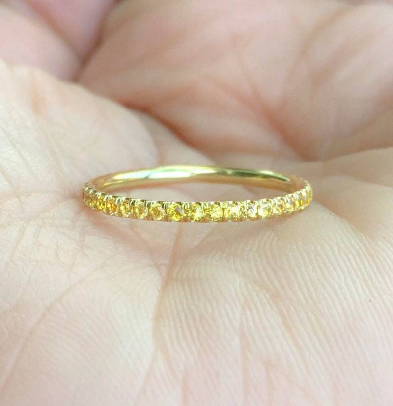 Saphir Eternity Band 1, 7mm Pave Gelb Full Hochzeit Jubiläum Ring Infinity Stapel September Geburtsstein von SARRIEL