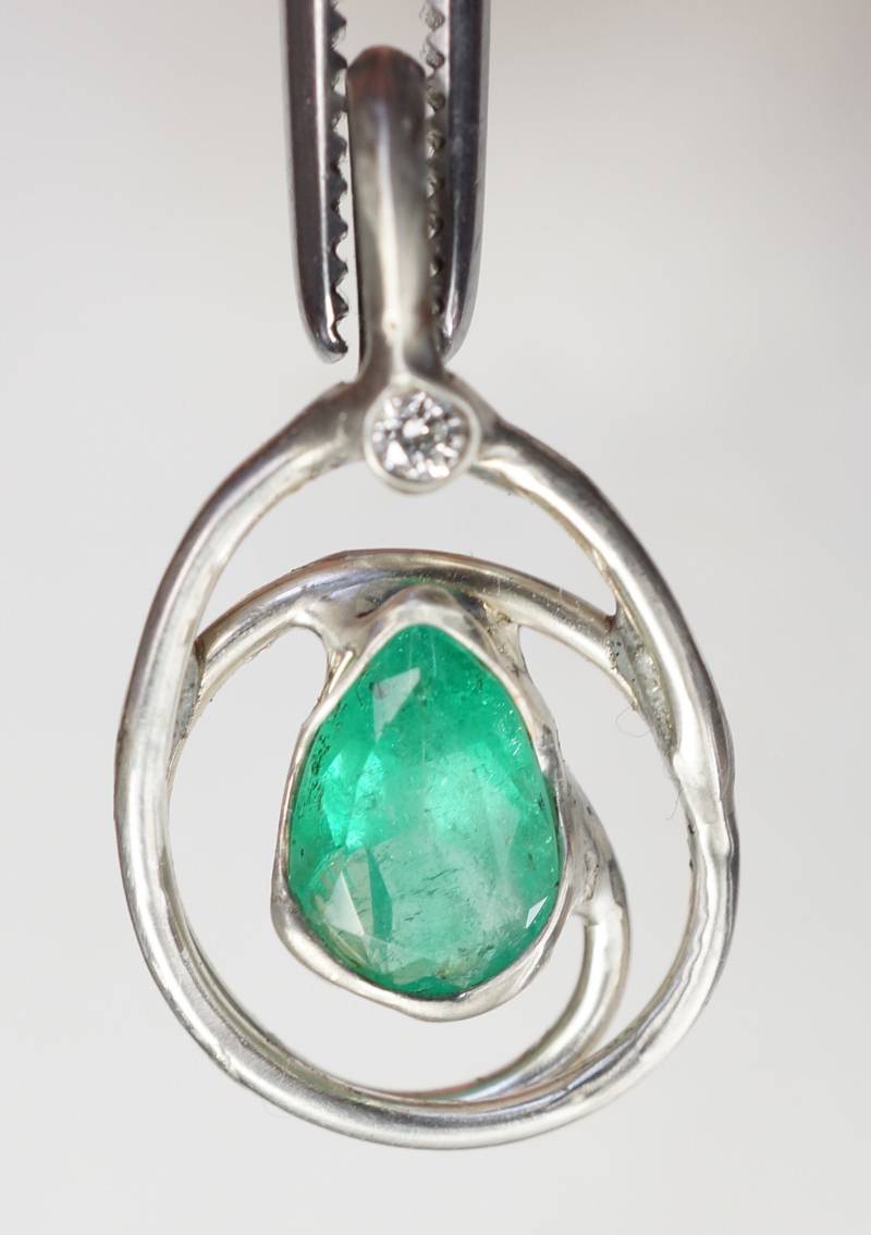 Smaragd Diamant Anhänger von SAS21Shop