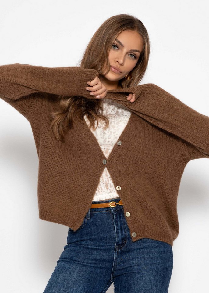 SASSYCLASSY Cardigan Cardigan mit V-Ausschnitt für Damen Gestrickter Lockerer Cardigan mit Knopfleiste Rosa Braun Grün Plum von SASSYCLASSY