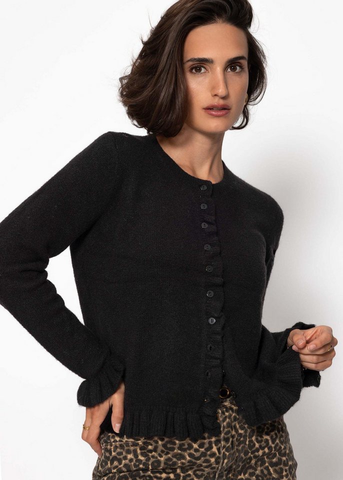 SASSYCLASSY Cardigan Elegante Strickjacke Damen mit Rüschendetails Femininer Cardigan mit Wollanteil Beige Hellgrün Schwarz von SASSYCLASSY