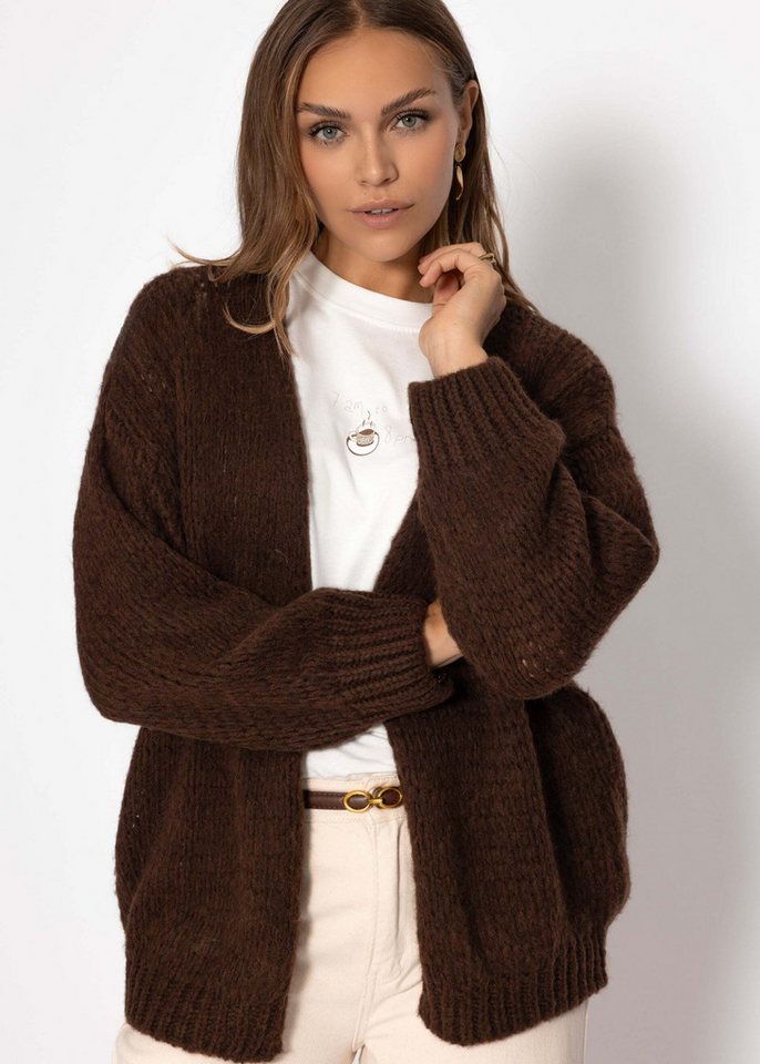 SASSYCLASSY Cardigan Oversize Strick Cardigan für Damen Flauschiger Cardigan mit offen fallendem Schnitt und Rippbündchen von SASSYCLASSY