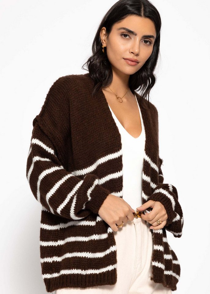 SASSYCLASSY Cardigan Strickjacke für Damen mit Stehkragen Cardigan aus Grobstrick mit Wolle- und Alpakawolleanteil Taupe Beige von SASSYCLASSY