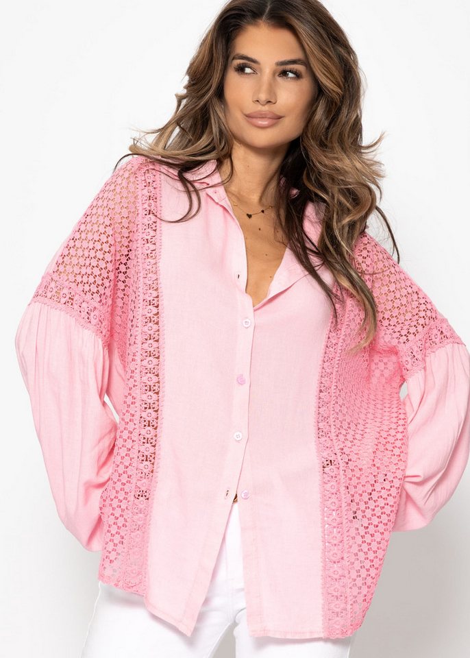 SASSYCLASSY Langarmbluse Leinen Bluse Damen mit Spitzeneinsätzen Oversize Blusenhemd Elegant mit Spitze und V-Ausschnitt Schwarz Weiß SASSYCLASSY Langarmbluse Leinen Bluse Damen mit Spitzeneinsätzen Oversize Blusenhemd Elegant mit Spitze und V-Ausschnitt Schwarz Weiß von SASSYCLASSY
