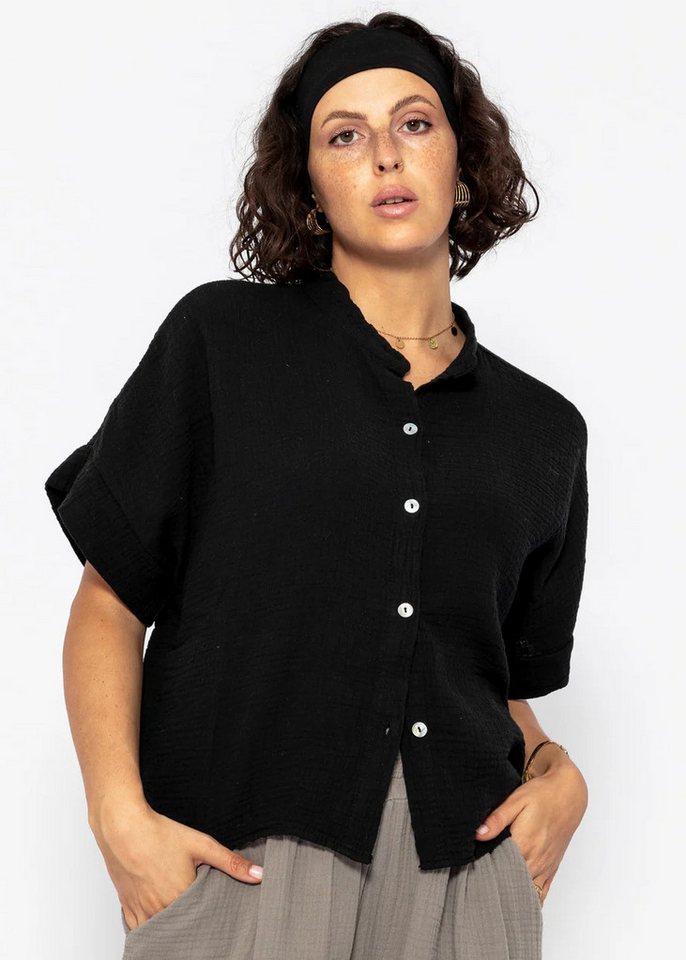 SASSYCLASSY Langarmbluse Musselin Bluse Kurzarm für Damen Musselinbluse im verkürztem Schnitt mit Stehkragen Hellbeige Schwarz von SASSYCLASSY