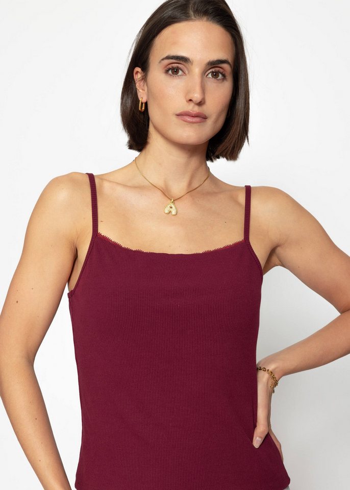 SASSYCLASSY T-Shirt Strick-Top Damen mit Spitze am Rundhalsausschnitt Trägertop in Rippstruktur mit schmeichelndem Passform Schwarz Weiß von SASSYCLASSY