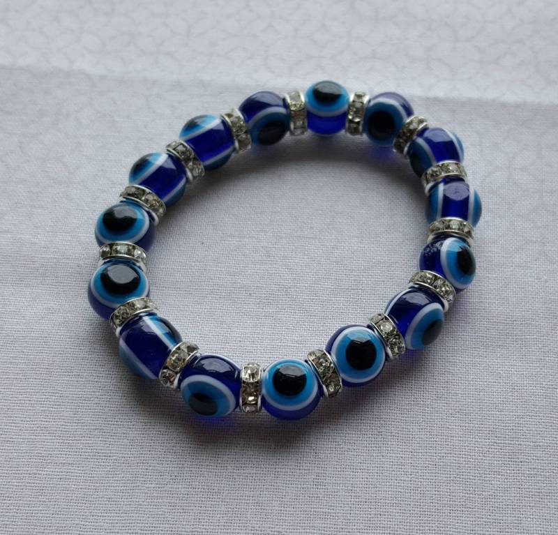 Handgemachtes Evil Eye Perlenarmband Mit Kristallrondellen Handgemachtes Evil Eye Perlenarmband Mit Kristallrondellen von SASyCreationsNGifts