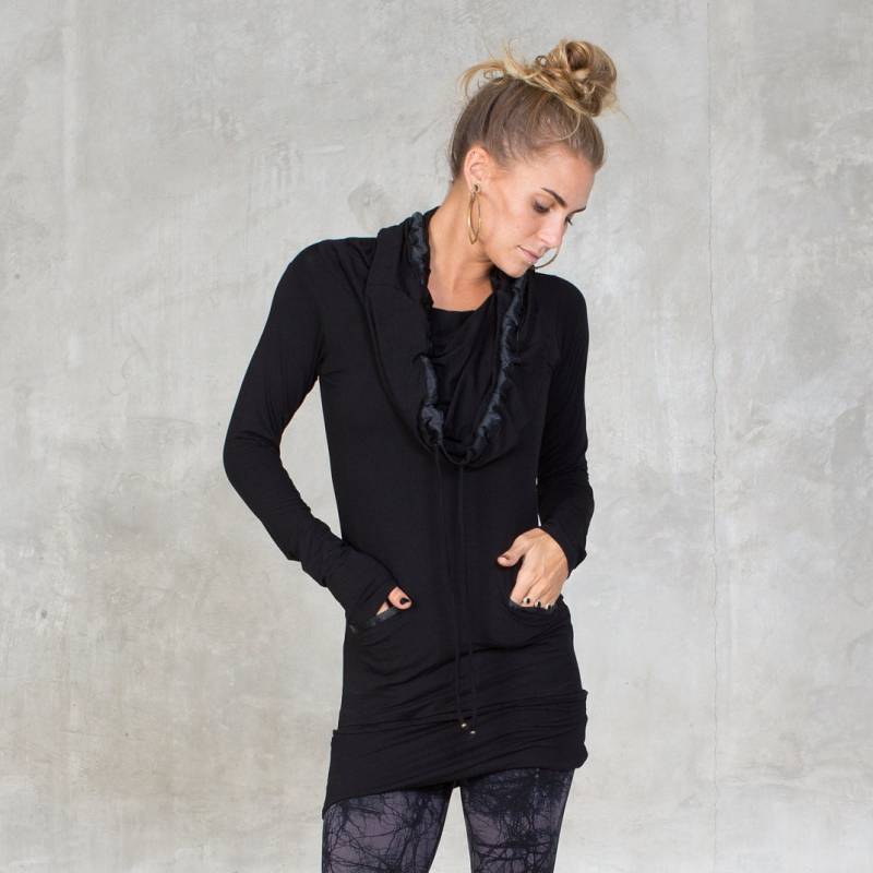 Schwarzer Bambus Mit Kapuze Tunika-Kleid Bambuskleidung Für Damen von SATICREATION