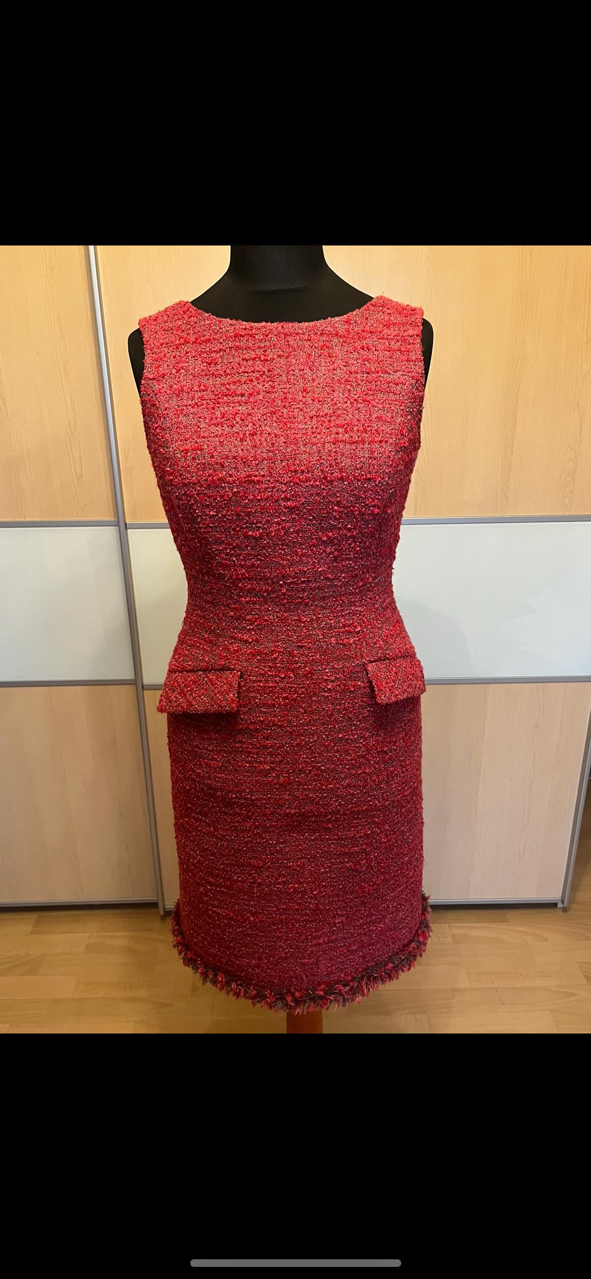 Etuikleid von SAVAGEbydaniel