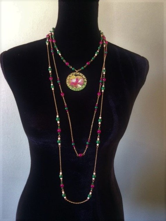 Laser Geschnitten Blume Anhänger Halskette; 3-strang Perle Geschichten Lange Multi-strand 3 Halsketten in Einem; Halskette von SAWDesignsByStacie