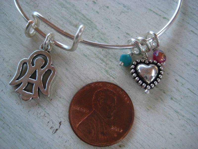 Erweiterbares Armreifenarmband Mit Engel Charm Erweiterbares Armreifenarmband Mit Engel Charm von SBEC