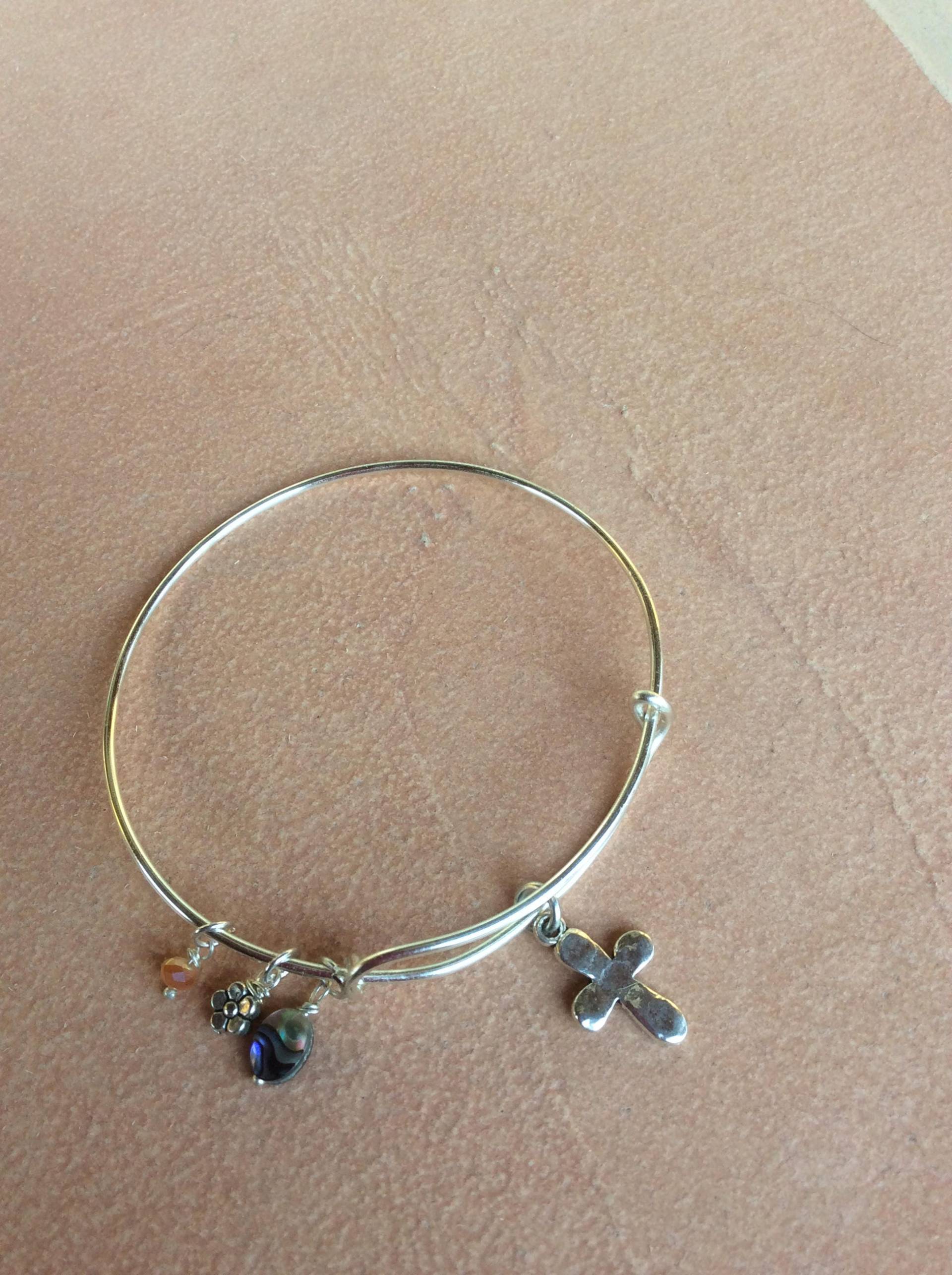 Ostern Geschenk/Kreuz Bettelarmband/Silberfarben Verstellbar Armband/Christlicher Schmuck/Kreuz Charm/Geschenk Für Sie Ostern Geschenk/Kreuz Bettelarmband/Silberfarben Verstellbar Armband/Christlicher Schmuck/Kreuz Charm/Geschenk Für Sie von SBEC