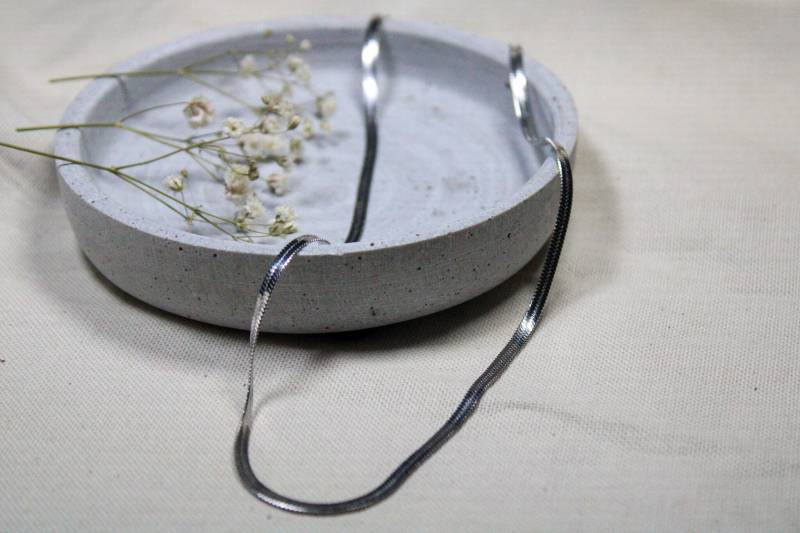 Schlangenkette Silber Edelstahl Flach, Filigrane Kette 3 Mm, Halsschmuck Verlängerbar, Schmuckgeschenk Beste Freundin, Damen von SBSimpleJewelry