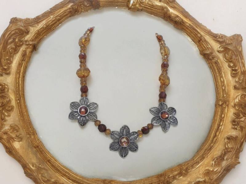 Blumen Halskette - Braune Für Frauen Jeweled Einzigartige -statement Mehrfarbige von SByourself