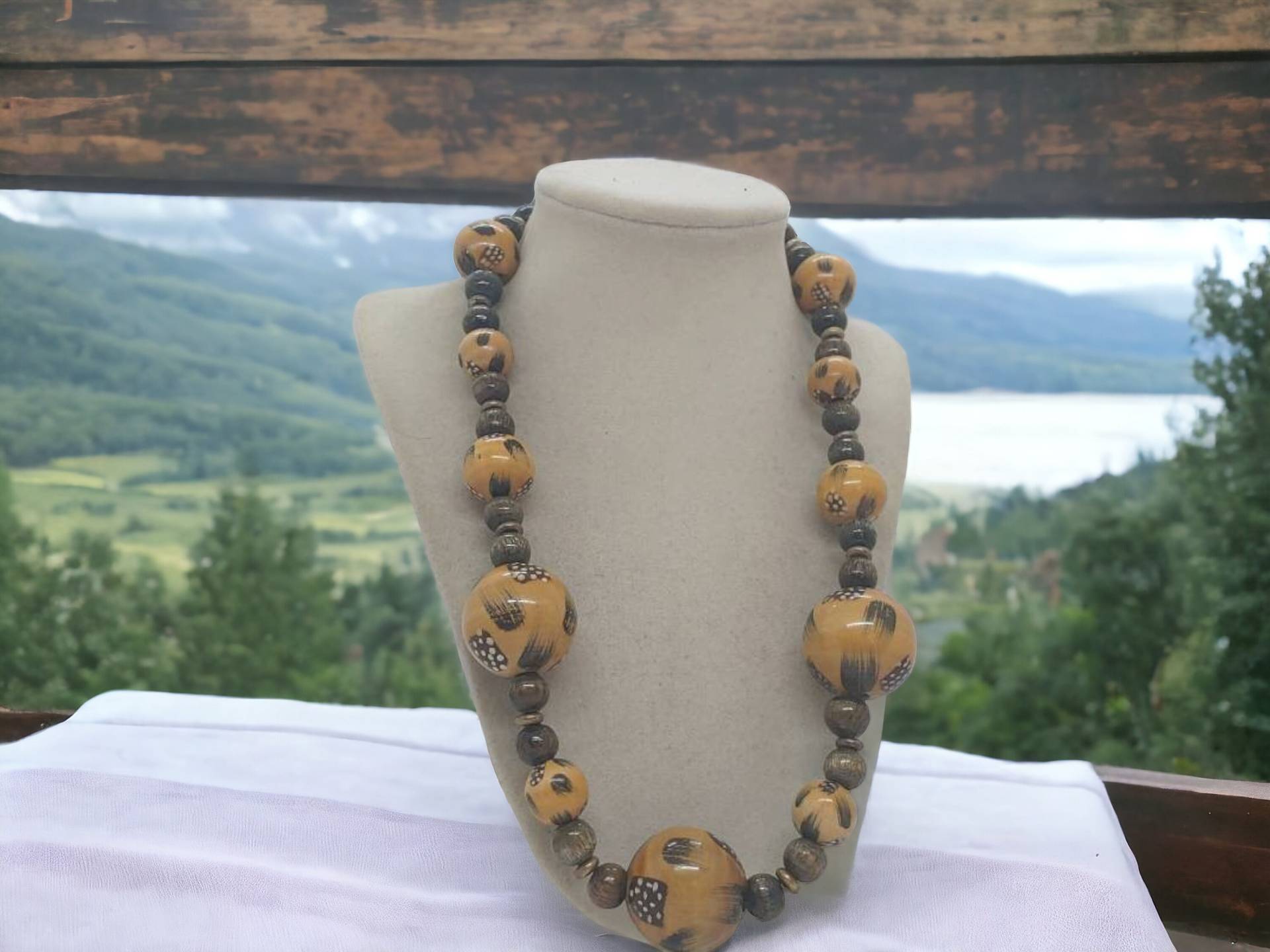 Braune Holz Halskette Für Frauen - Mehrfarbige Sie Statement Einzigartige Muttertag Geschenk von SByourself