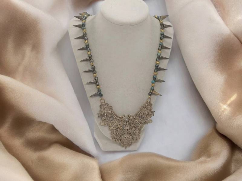 Filigrane Goldkette - Halskette Für Sie Bib Statement Einzigartige Tolles Geschenk Filigrane Goldkette - Halskette Für Sie Bib Statement Einzigartige Tolles Geschenk von SByourself