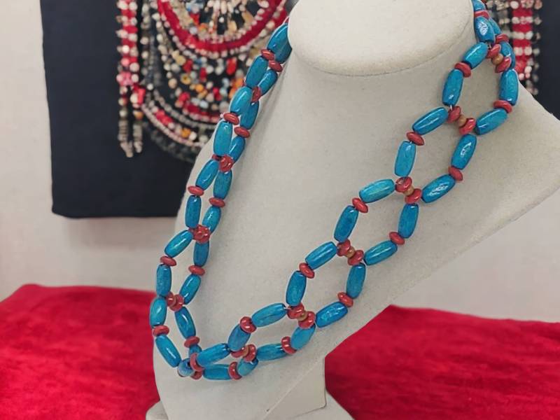 Holzkette Für Frauen - Mehrfarbige Halskette Lätzchen-Halskette Statement-Halskette Einzigartige Boho-Halskette von SByourself