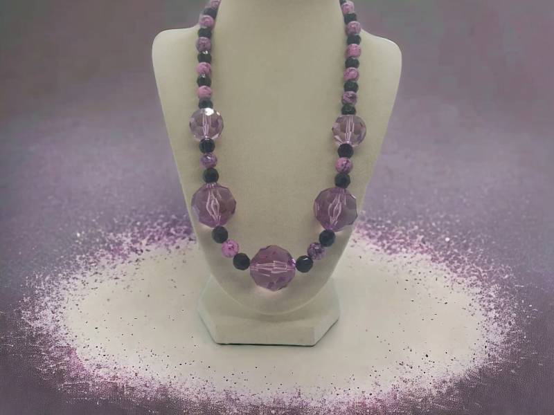 Rosa Und Schwarze Halskette - Acryl-Halskette Einzigartige Valentinstagsgeschenk Party-Halskette Damen-Halskette Tolles Geschenk von SByourself