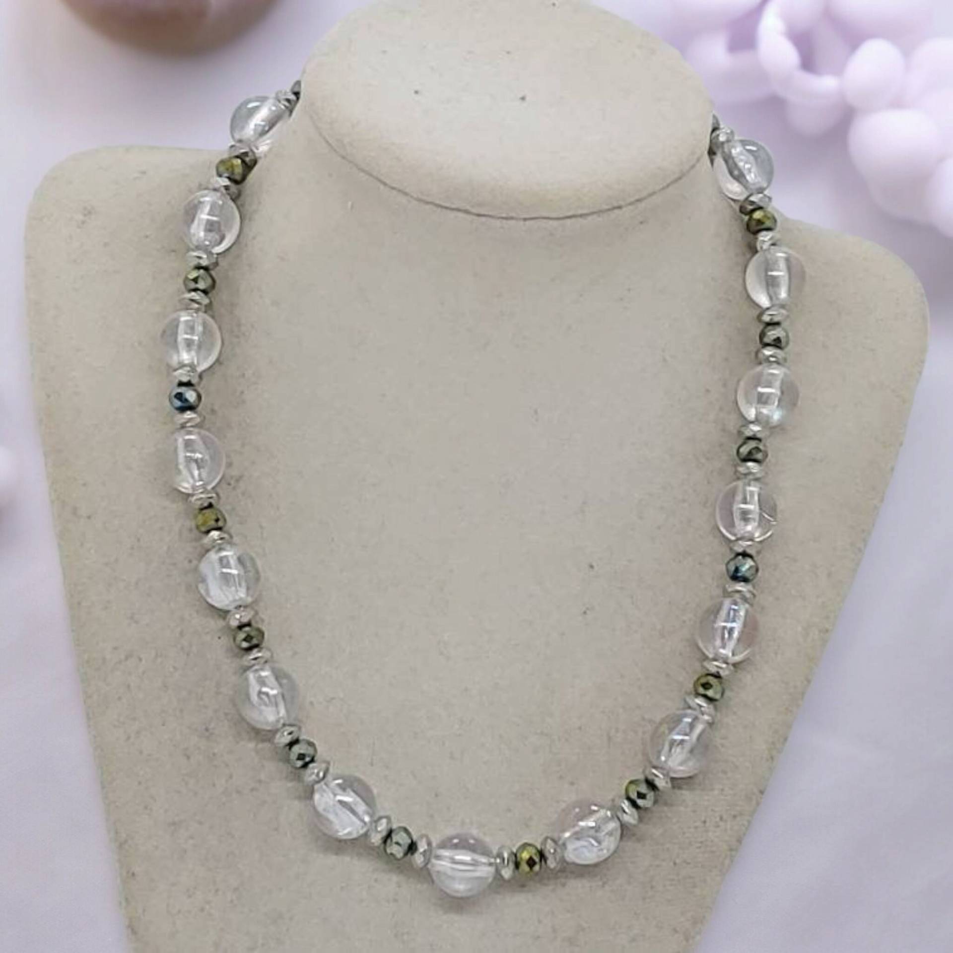 Unikat Halskette - Klare Statement Acryl Braut Muttertagsgeschenk Perlen von SByourself