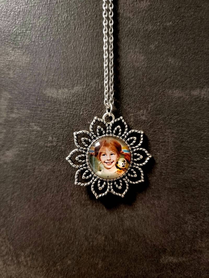 Halskette Kette Pippi Kinderschmuck Geschenksidee Xmas Kindergeburtstag Minigeschenk von SCHAU1MALTreasures