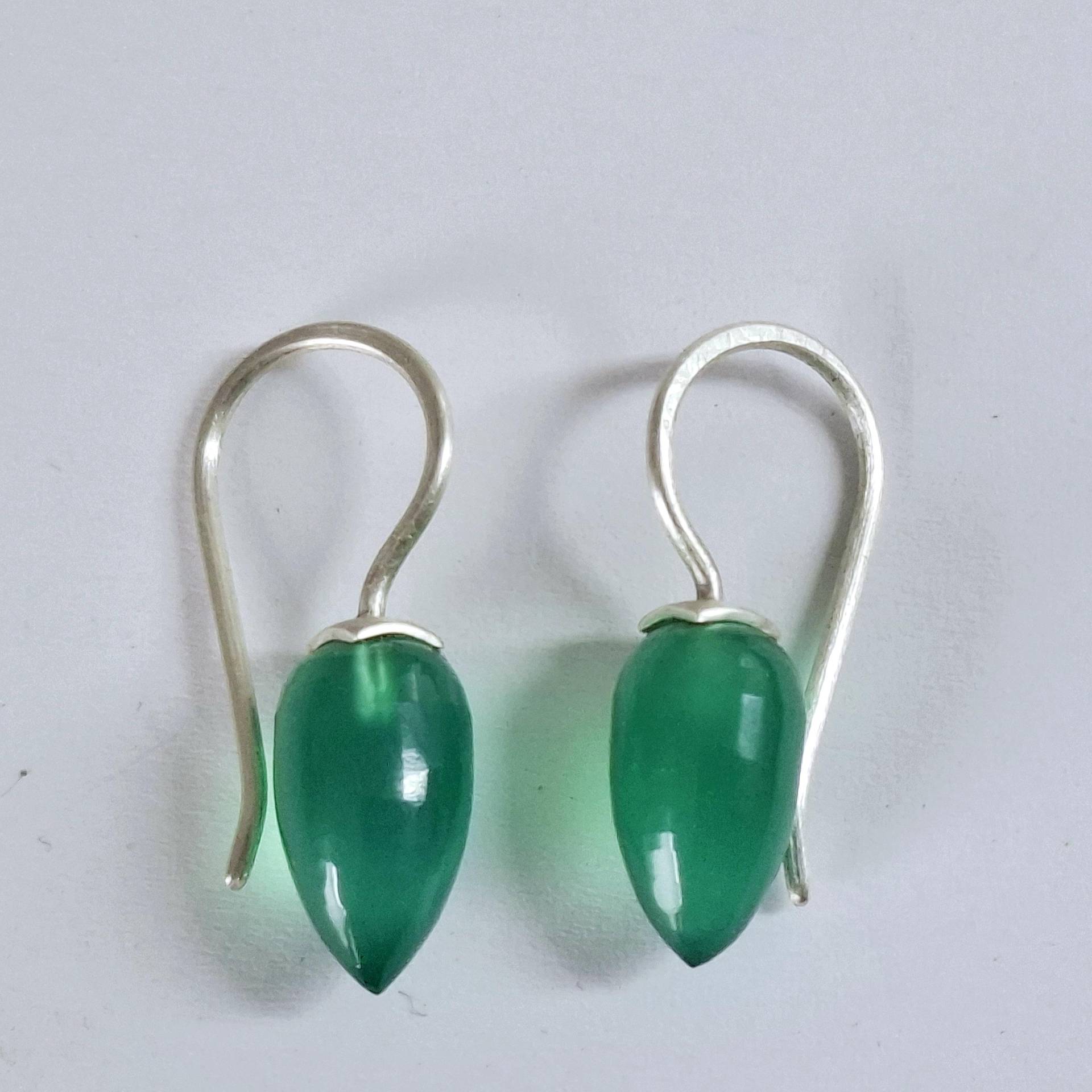 Ohrhängerpaar Aus 925 Silber Mit Grünachattropfen Von Frank Schwope, Achat, Silber, Ohrringe, Ohrhänger, Grün, Schmuckunikate, Ohr, Schwope Ohrhängerpaar Aus 925 Silber Mit Grünachattropfen Von Frank Schwope, Achat, Silber, Ohrringe, Ohrhänger, Grün, Schmuckunikate, Ohr, Schwope von SCHMUCKUNIKATE