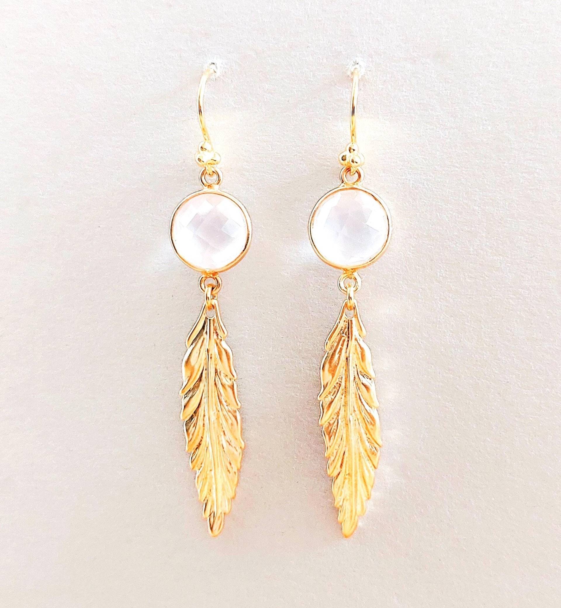 Rosenquarz Ohrringe Mit Gold Feder/Boho Ohrhänger Lang von SCHMUCKbyFelicitas