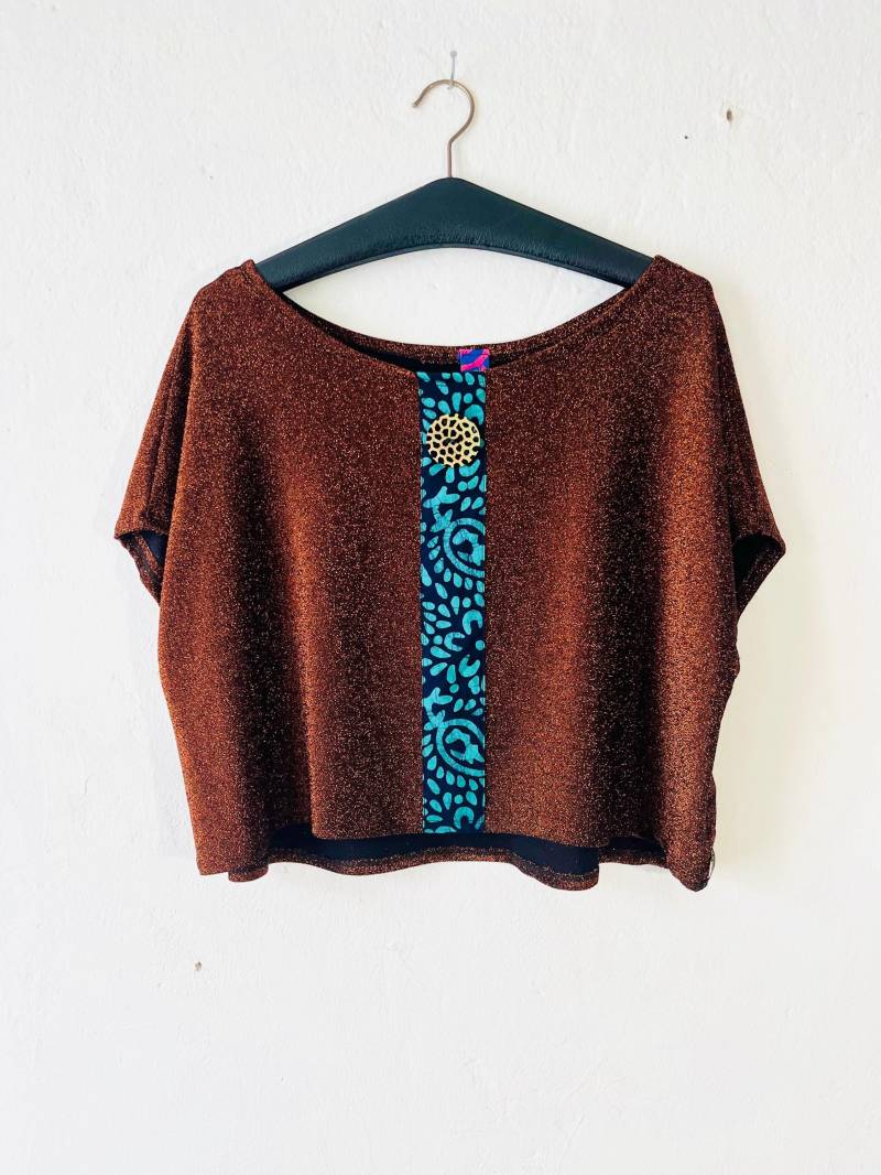 Glitzer Shirt Mit Batik Patch in Gold Grün Und Blau Zebraknopf Unikat Gr. 36 38 40 von SCHNiBiLLA