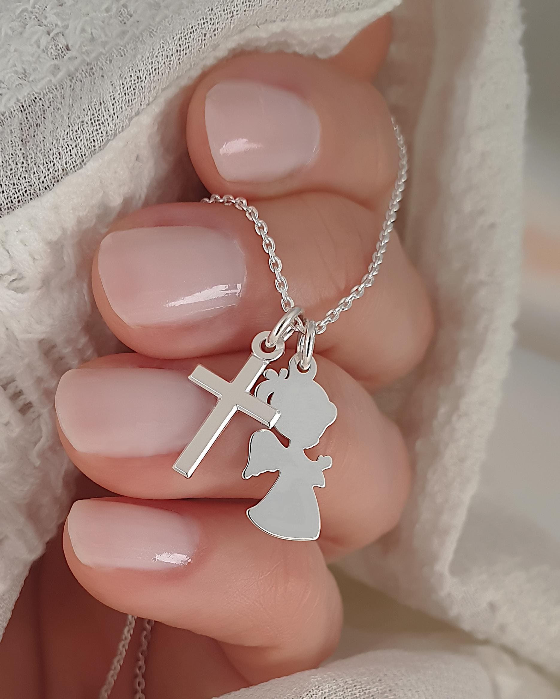 Silberkette Betendem Engel Und Kreuz - 925 Silber Schmuck von SCHOSCHON