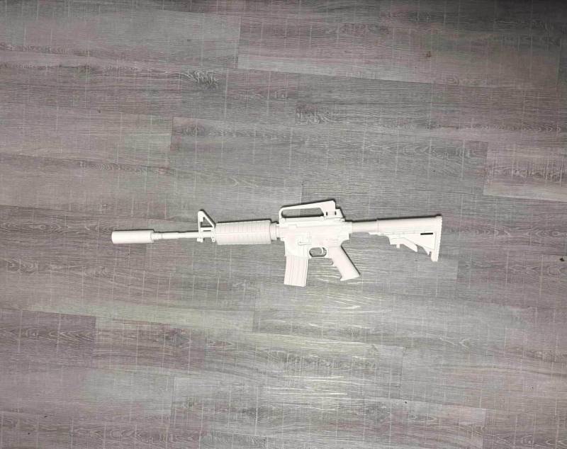 M4A1-S - Counter Strike Replikat Echte Größe Voll Weiß Fertig Zum Bemalen/Verschleifen von SCUZZAJ