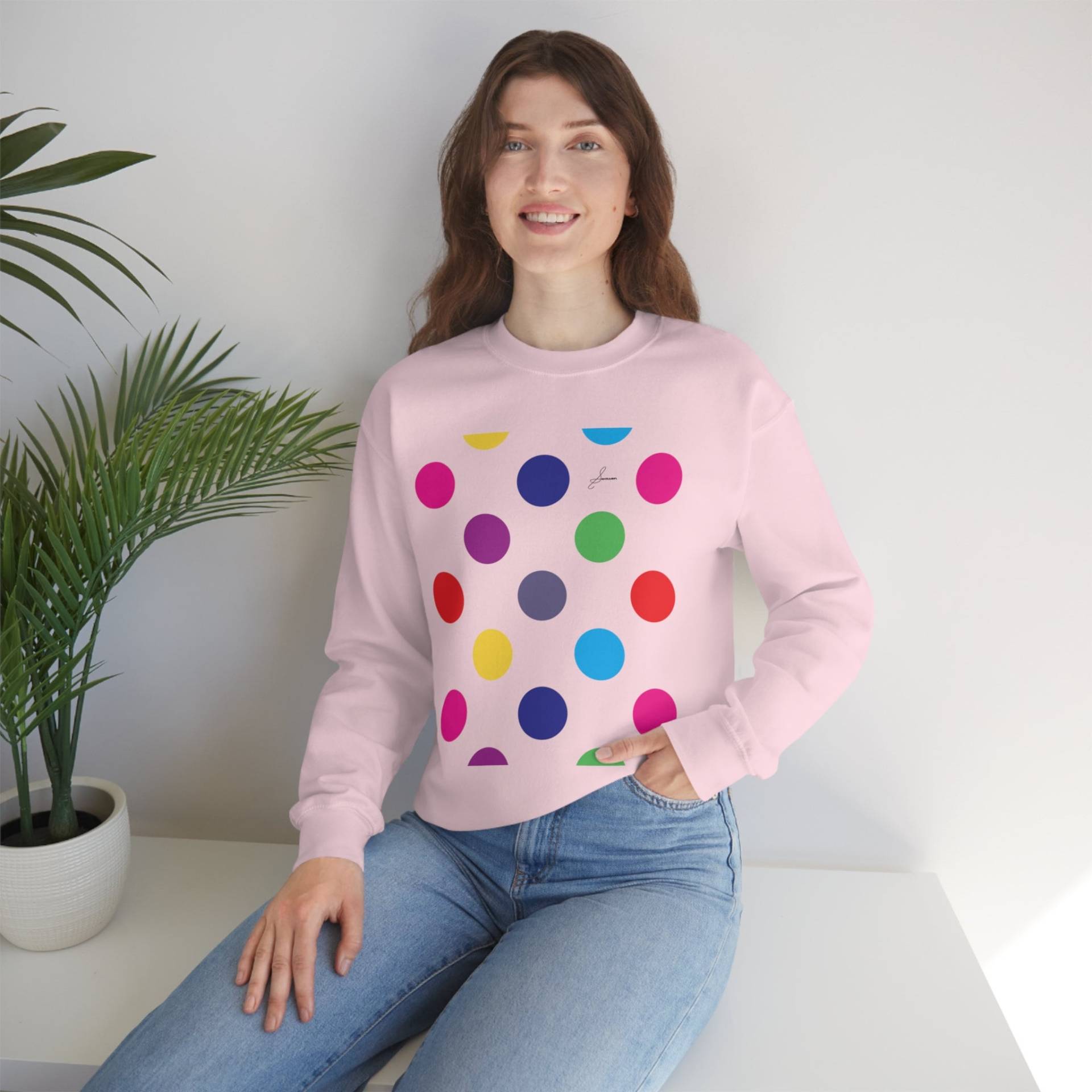 Polka Dots Von Seson Visuals - Unisex Heavy Blend Crewneck Sweatshirt Polka Dots Von Seson Visuals - Unisex Heavy Blend Crewneck Sweatshirt von SEASONVISUALS