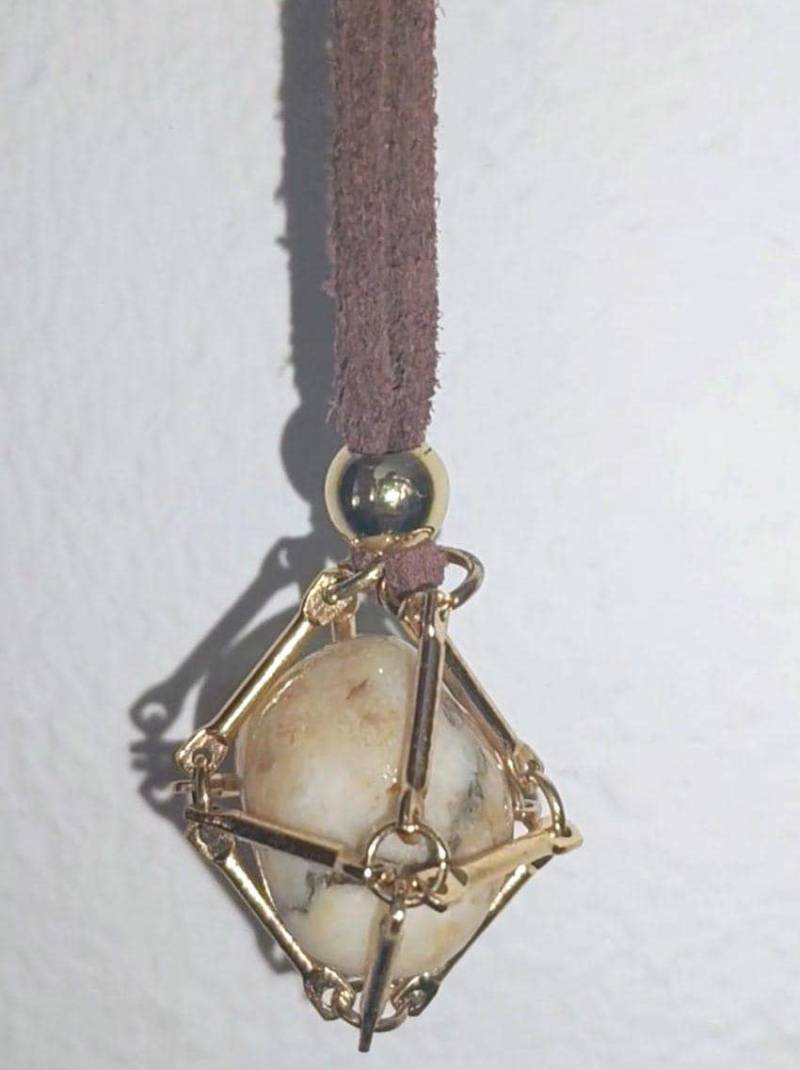 Milchquarz Mit Marmoreinschlüssen von SECOSTONES