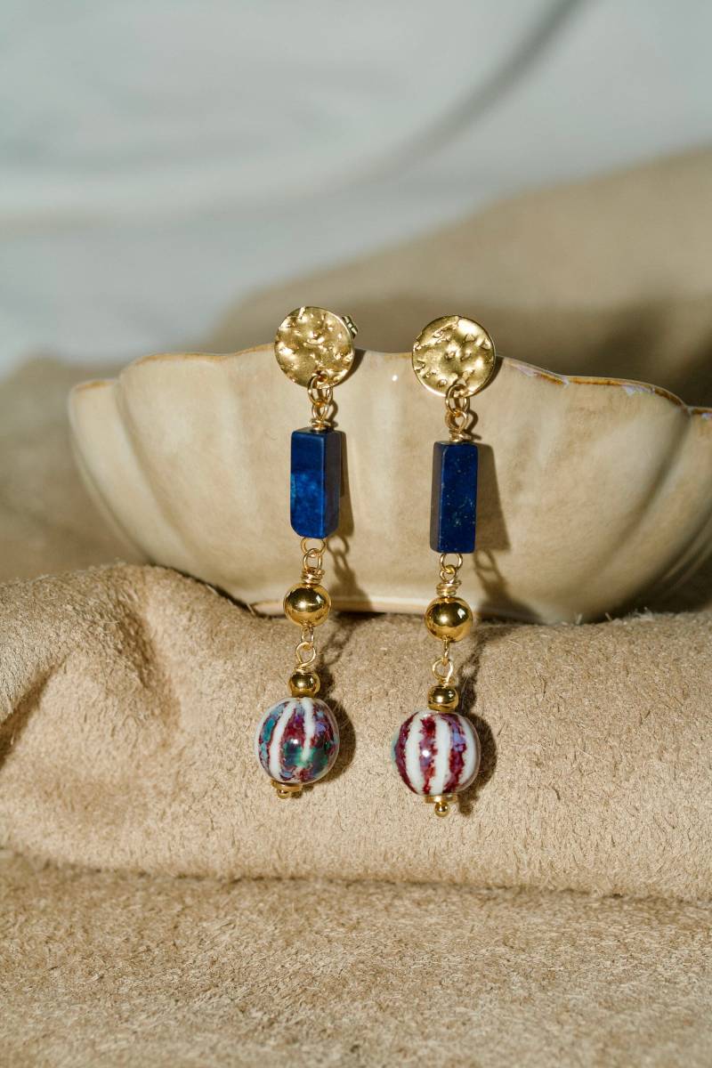 Hängende Ohrringe Grazia Aus Edelstahl Und Edelsteinen Handgefertigt Vergoldet Hängende Ohrringe Grazia Aus Edelstahl Und Edelsteinen Handgefertigt Vergoldet von SELFLOVEDE