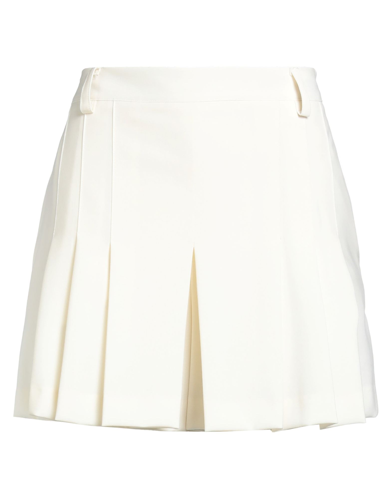 SEMICOUTURE Shorts & Bermudashorts Damen Weiß von SEMICOUTURE