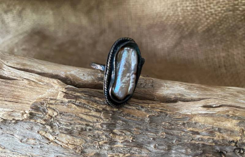 Kupfer Perle Ring/Handgemacht Rustikal Metallschmied Einzigartig Schmuck Primitiv Handwerker von DESIGNSbyMZSENCEVIK