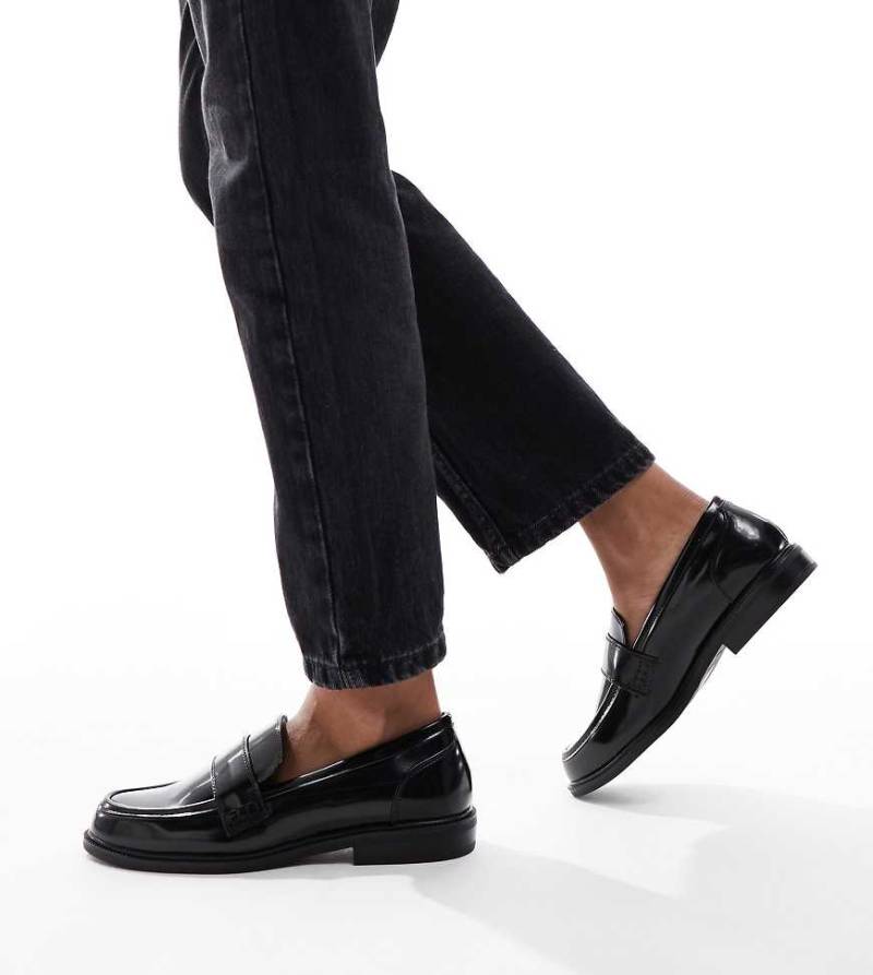 SEQWL Wide Fit - Cadilliac - Penny-Loafer in Schwarz, weite Passform von SEQWL Wide Fit