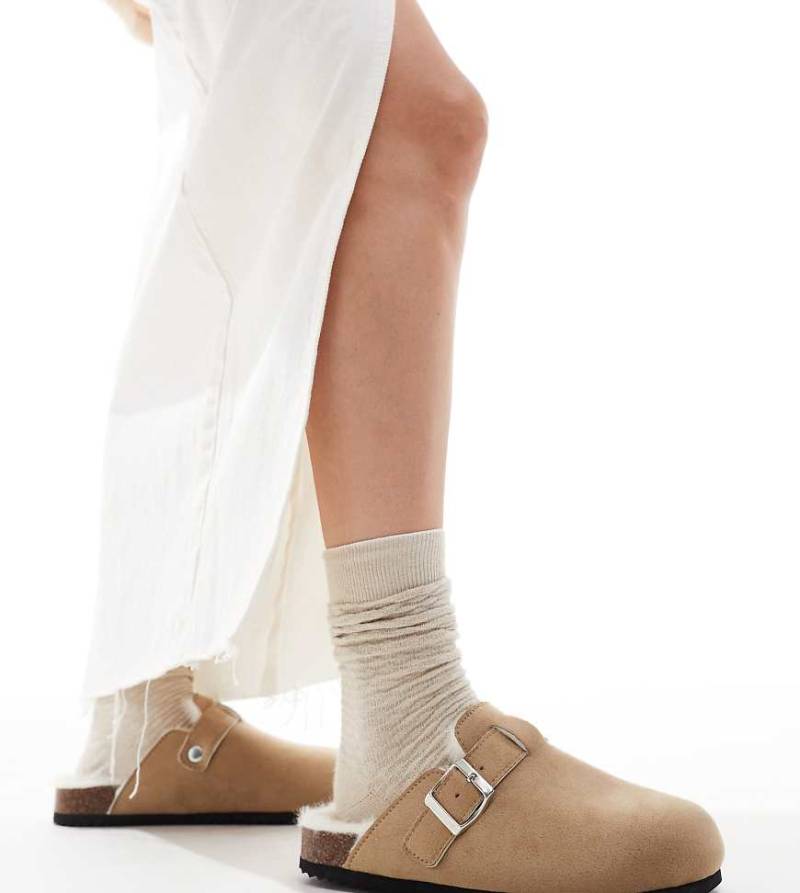 SEQWL Wide Fit - Clogs in Taupe mit Kunstpelzfutter, weite Passform-Neutral von SEQWL Wide Fit