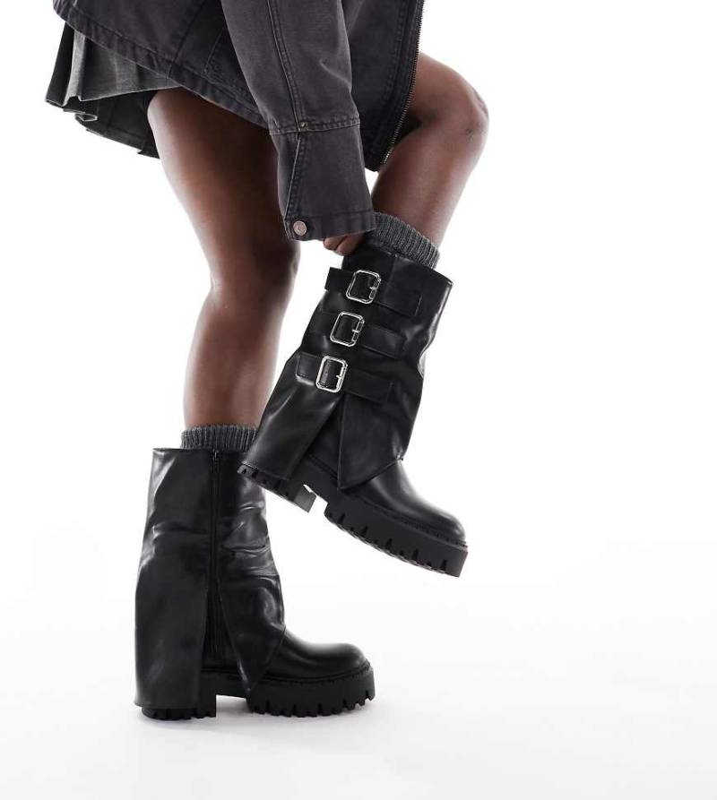 SEQWL Wide Fit - Stella - Stiefel in Schwarz mit dicker Sohle und Schnallendetail, weite Passform von SEQWL Wide Fit