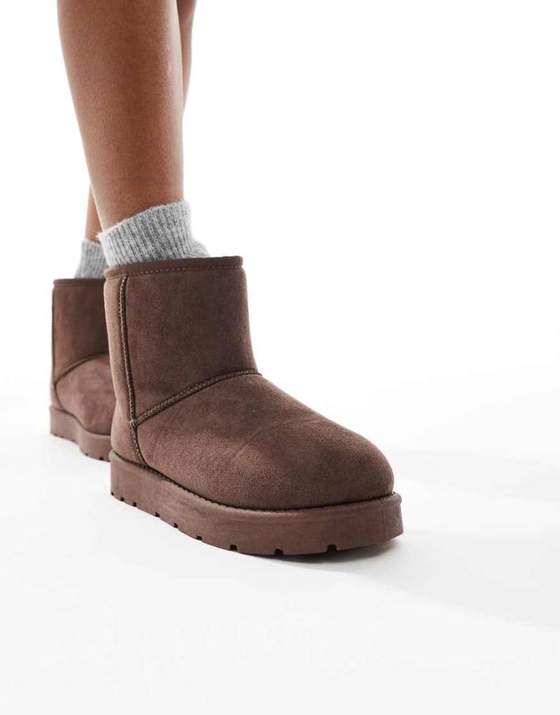 SEQWL - Bequeme Stiefeletten in Braun-Brown von SEQWL