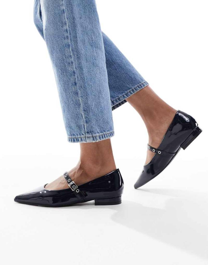 SEQWL - Jordan - Lack-Ballerinas in Marineblau mit spitzer Zehenpartie von SEQWL