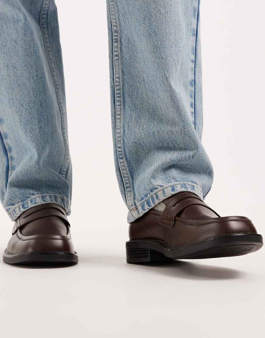 SEQWL - Loafer in Braun mit eckiger Zehenpartie-Brown von SEQWL