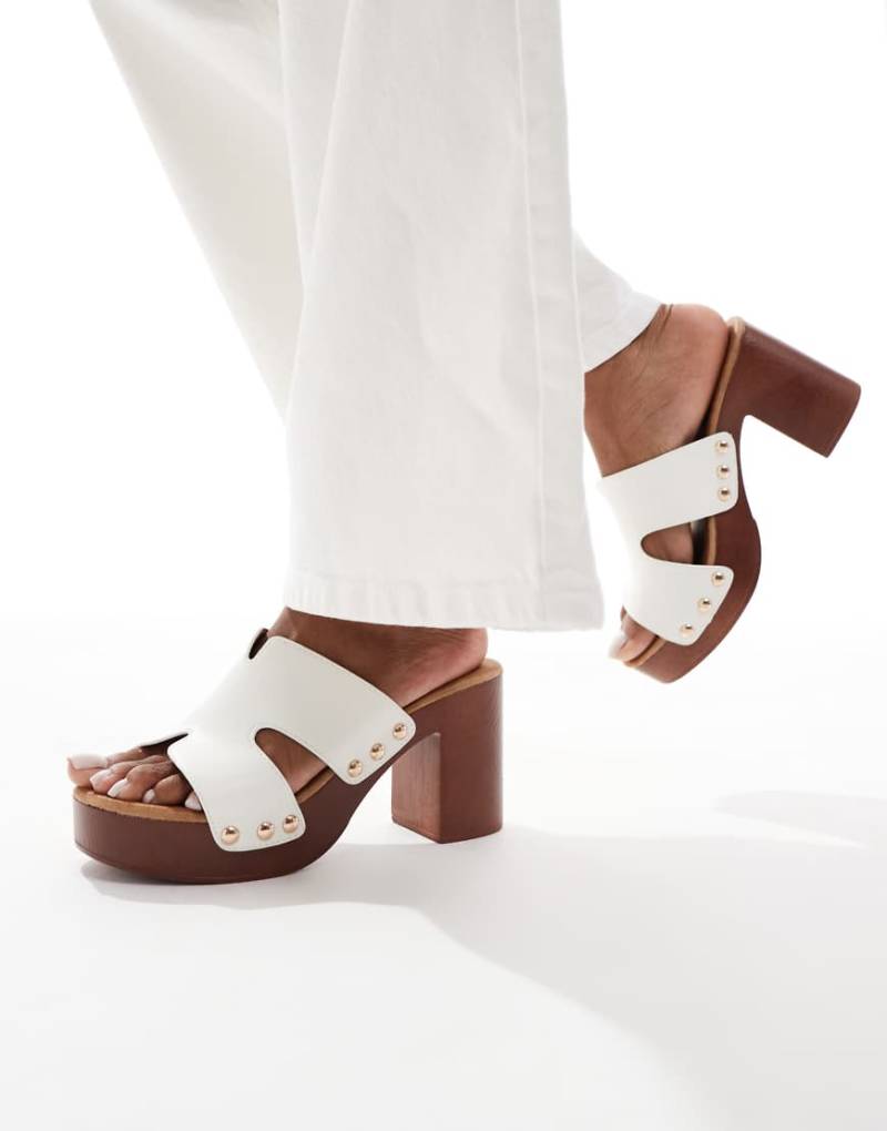 SEQWL - Mules-Sandalen in Weiß von SEQWL